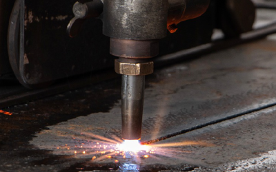 Lo que evalúan los ingenieros al seleccionar un acero SAE para componentes estructurales o de desgaste